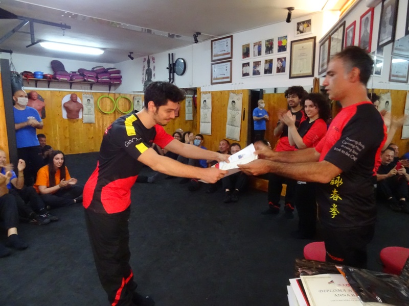 Kung Fu Academy di Sifu Mezzone Arti Marziali e palestra di Sport da Combattimento Wing Chun Weng Chun Tjun Tai Chi Taijiquan Qigong Sanda Difesa Personale (163)